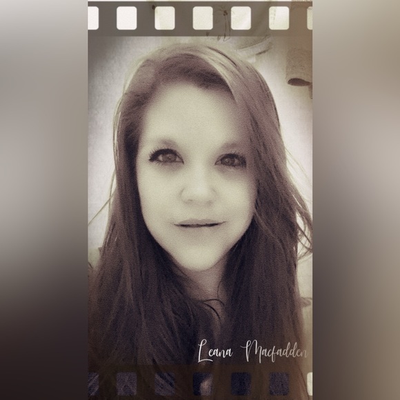 Meet your Posher, Leana - Picture 3 of 9